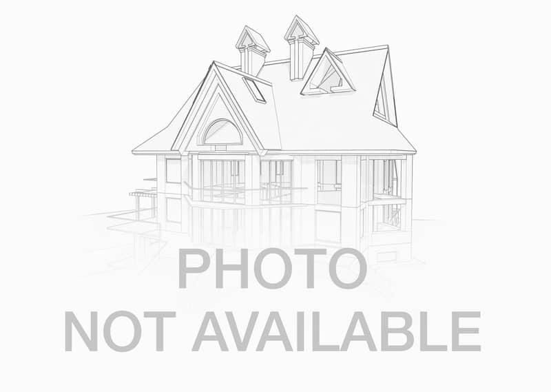 304 MCCLELLAN Boulevard, Davenport, IA 52803